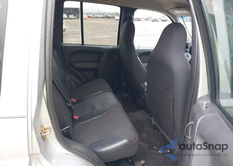 2004 Jeep Liberty Renegade из США, поврежденный, VIN 1J4GL38K54W141544